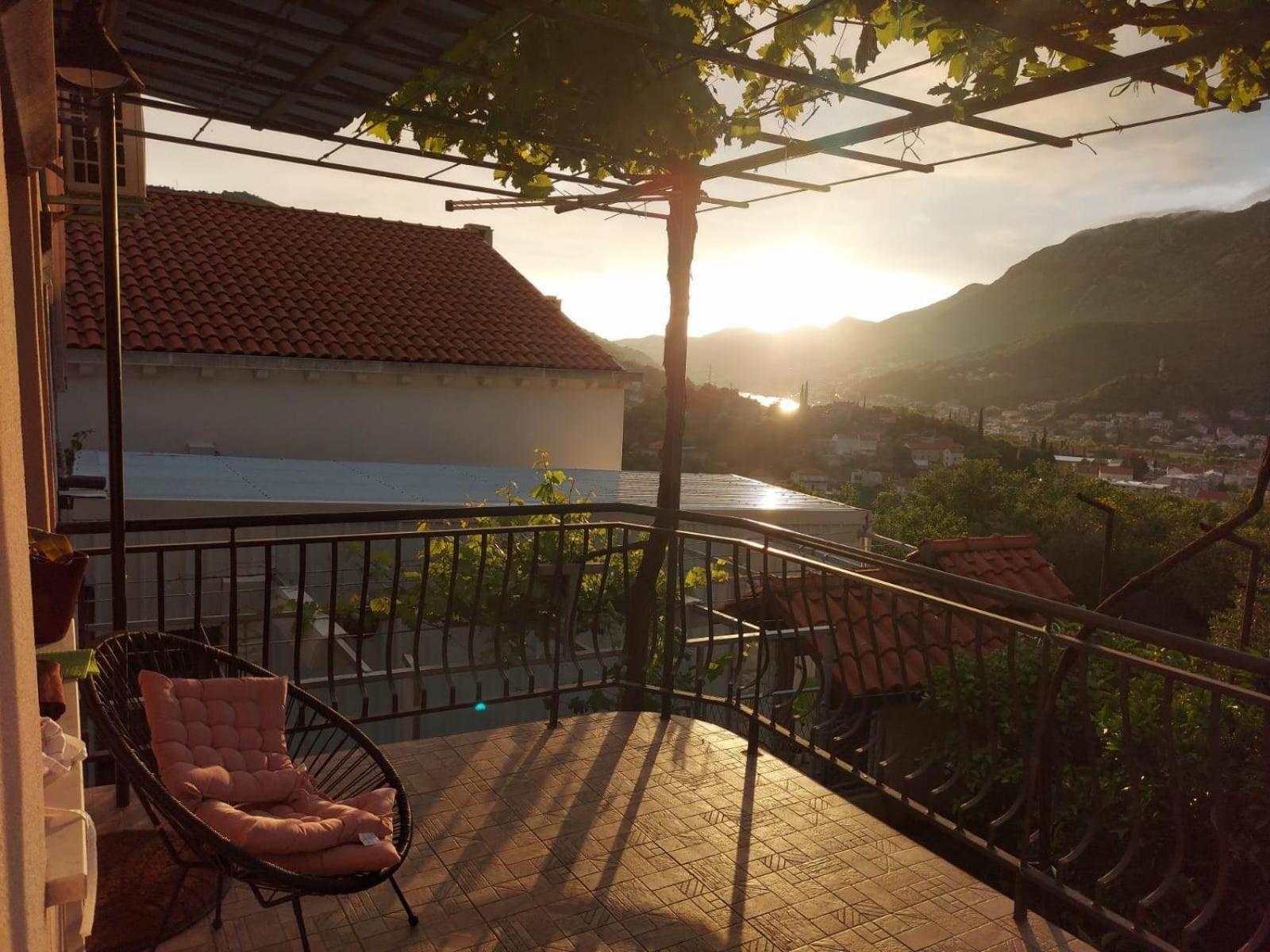 Mountain Angel Apartment ดูบรอฟนิก ภายนอก รูปภาพ